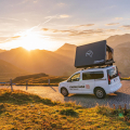 SHEEPIE Bookara 2.0 Large Dachzelt mit 140 cm breiter Schlaffläche. Dachzelt von Camperausbauer, Dachzelt kaufen, Dachzelt für Roadtrips und Camping. Hartschalen Dachzelt, Dachzelt für 2 Personen. Dachzelt mit Leiter, Dachzelts mit großer Liegefläche. Dachzelt für komfortables Schlafen