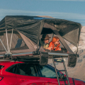 SHEEPIE Yuna 2.0 Dachzelt. Dachzelt von Camperausbauer, Dachzelt kaufen, Dachzelt für Roadtrips und Camping. Dachzelt für 2 bis 4 Personen. Dachzelt mit Teleskopleiter, Dachzelts mit großer Liegefläche. Dachzelt für komfortables Schlafen, Dachzelt bestellen